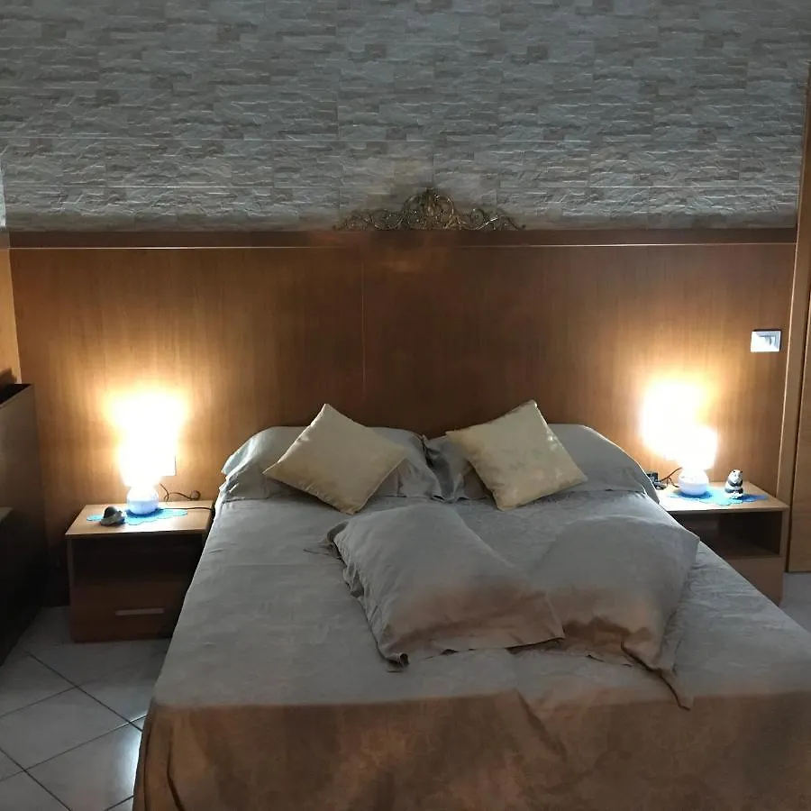 Bed and Breakfast Al cervo tra i laghi Tavernerio Bed & Breakfast