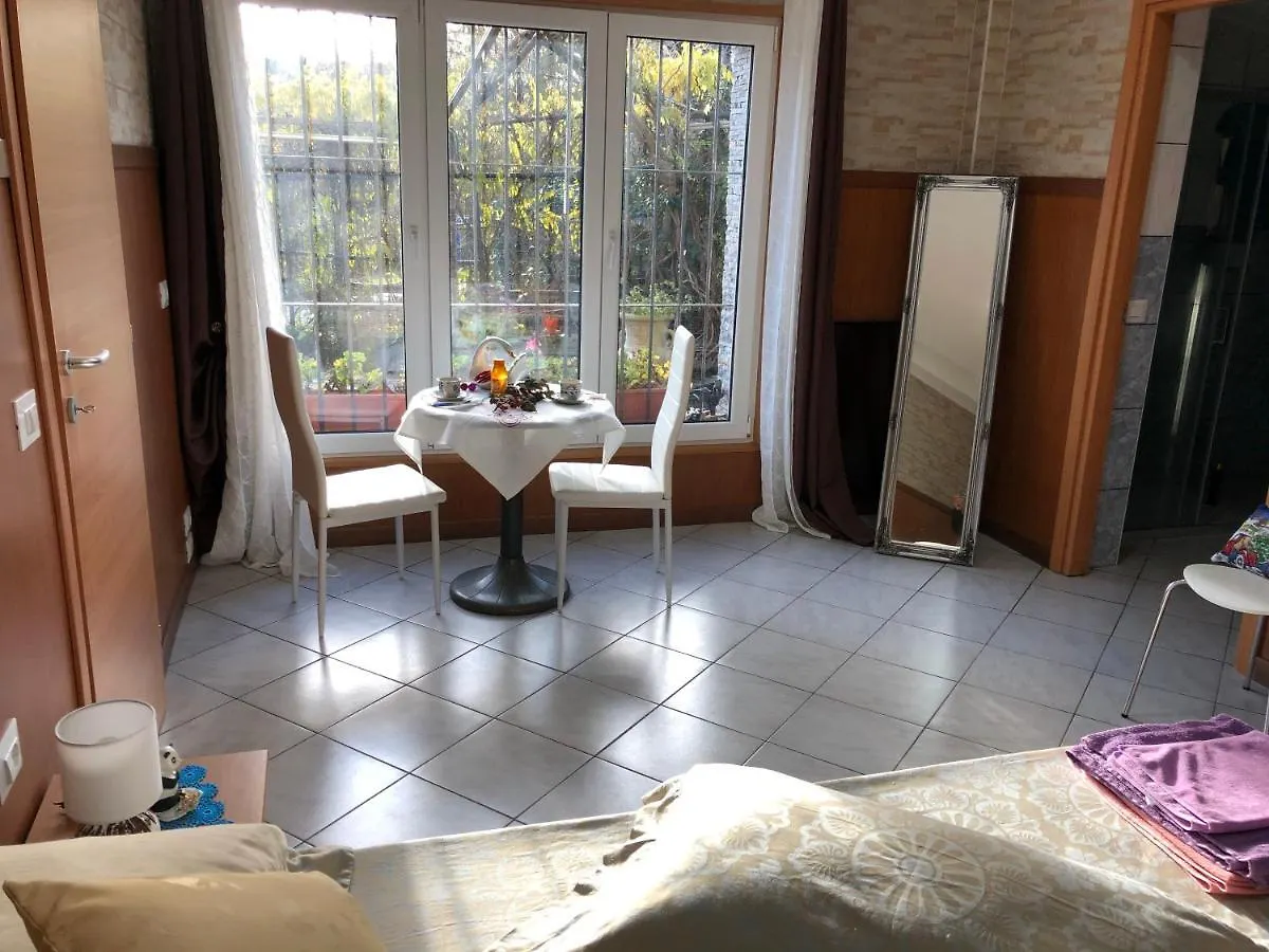 Bed and Breakfast Al cervo tra i laghi Tavernerio Italia