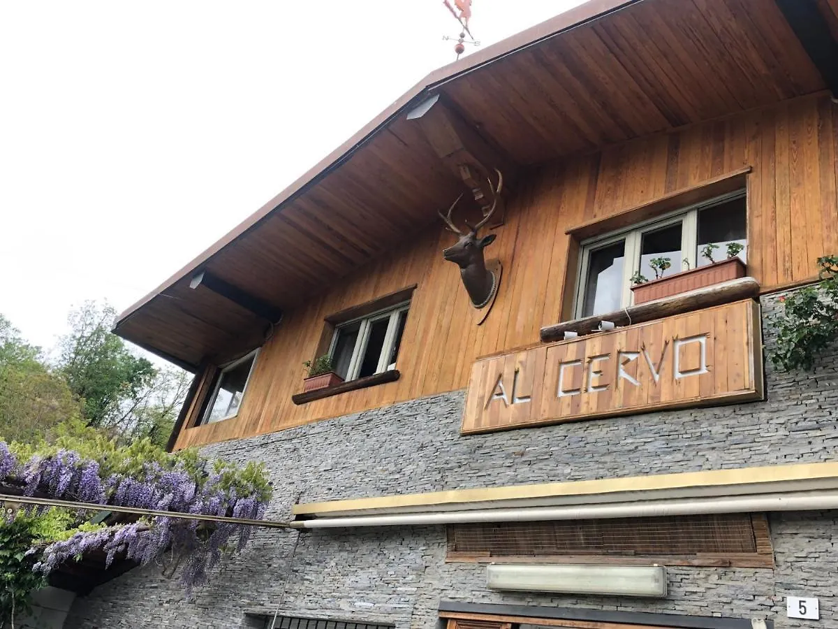 Al Cervo Tra I Laghi Bed and Breakfast Tavernerio