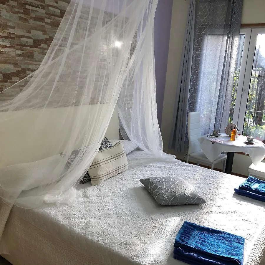 Al Cervo Tra I Laghi Bed and Breakfast Tavernerio